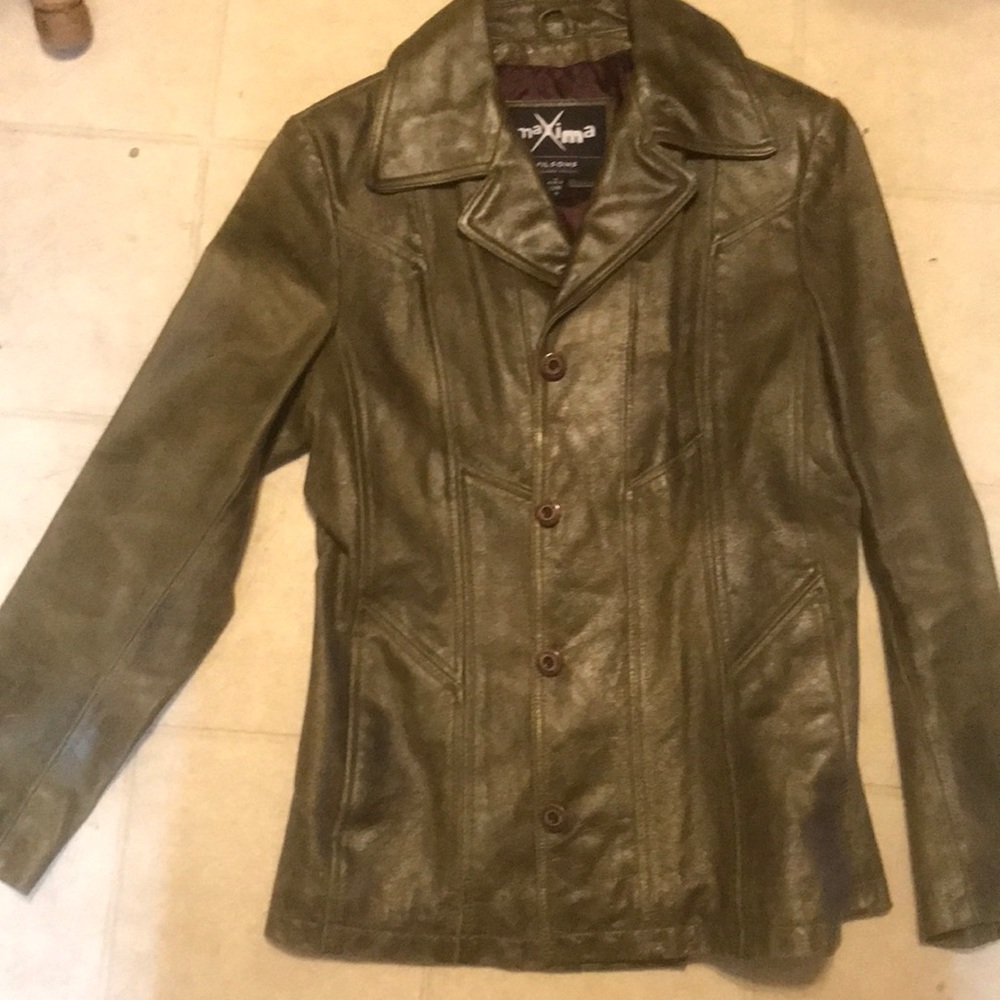 Green maxima leather jacket from Wilsons leather experts size medium